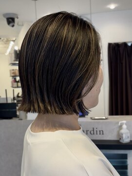 ヘアーアンドカラー ルジャルダン 葛西店(le jardin) 切りっぱなしボブが映える細めハイライト!