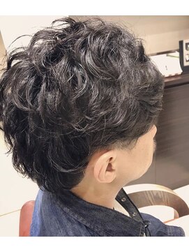 マーリィ イオン久里浜店(AEON) メンズパーマ