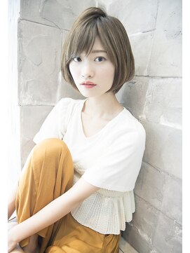 ラ フォルム(La forme) 大人ショートボブ