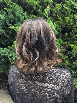 ブリッル(BRIL) ミルクティーバレイヤージュ