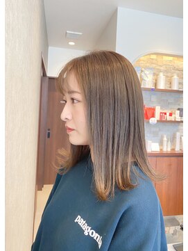 アーティス ヘア デザイン(Artis hair design) 柔らか外はねミディアム