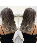 トルネード(TORNADO)&nbsp;シルバーグレーハイライトバレイヤージュ