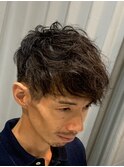 クセを生かした大人スタイル