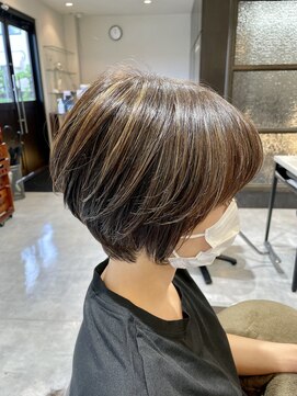 エル ブランシェ(Ailes Branches) ハイライトショート