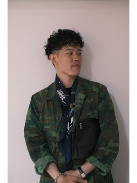 フェイヴィーズ(FavyS) メンズパーマ プードルパーマ  スパイラルパーマ