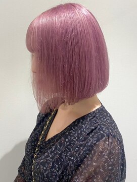 ベレーザ 渋谷(BELEZA) 4616艶髪ベビーピンクタンバルモリボブ韓国ヘアホワイトピンク