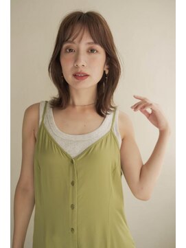 ムク 甲府(muku.) ミディアムヘア/斜めバング/グレージュカラー/甲府駅