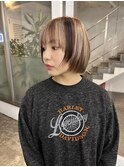 ローライトベージュ
