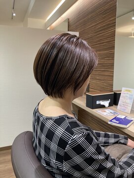 ディアローグ 瑞江南口店 朝楽なショートヘア