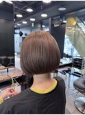 大人のミニマルボブ