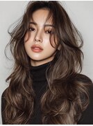 パーマ/シンメトリー/小顔/レイヤーカット/バタフライカット