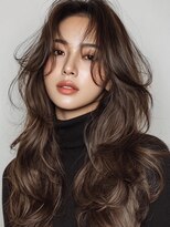 ヴィッカエコル (vicca 'ekolu)&nbsp;カット/シンメトリー/小顔/レイヤーカット/バタフライカット