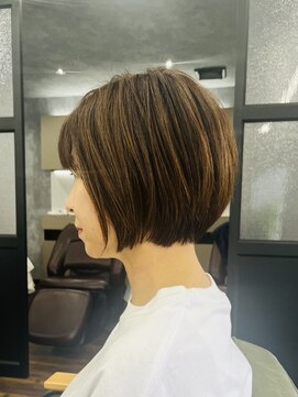 タイ(～tie.) ショートボブ