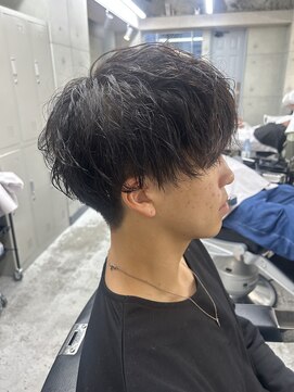 クロム トウキョウ ザ バーバーアルト 神保町店(CHROM TOKYO the Barber ALT) シャドウパーマ