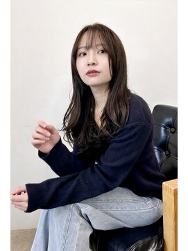 ジプソ(Gypso) セミロングレイヤーカット×アッシュグレージュ