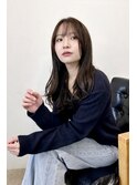 セミロングレイヤーカット×アッシュグレージュ