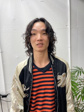 シータ(CITA) メンズウルフパーマ