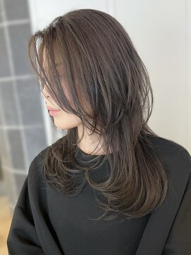 リアンバイアリュール(Lian by Allure) レイヤーカットハッシュカット髪質改善ハイライトブリーチボブ