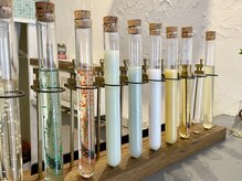 ソラヘアー アンド スパ 八王子(sora hair&spa)の雰囲気（その日の頭皮に合わせてシャンプーを選ぶ八王子のヘッドスパ）