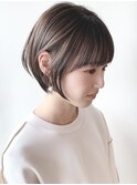 大人前下がりショートボブ時短ヘア耳かけ