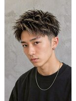 ラディックス(LADiX)&nbsp;センターパートフェードカットツイストパーマオールバック