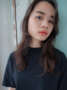 ラヴェスト(LOVEST)の写真/【HPB AWARD 2023~2024 2年連続 サロン部門 注目サロン選出】Lovestで叶う透明感溢れる上品ヘアスタイル☆