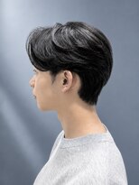 サヴォア オム(Savoir homme)&nbsp;20代30代メンズ×毛流れセンターパート