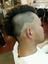 ヒカ ヘアーデザイン(Hika hair design)&nbsp;ワイルドフェードラインアート