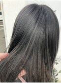 ブルーを強く!!ブルーグレージュ