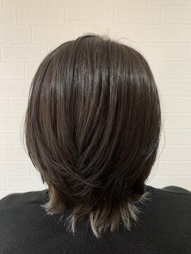 えほん美容室 ミディアムスタイル★インナーカラー