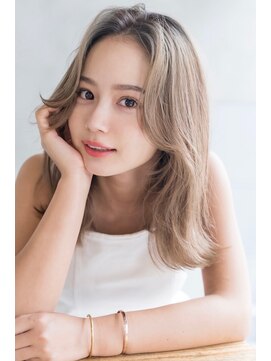 シエナ 渋谷(Siena) Siena くびれミディアム×ライトベージュ　渋谷