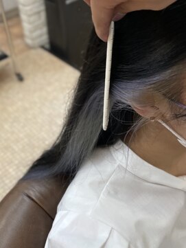 ビランチェ 池袋(bilancia) イヤリングカラー/ハイトーン/ホワイトアッシュ/池袋