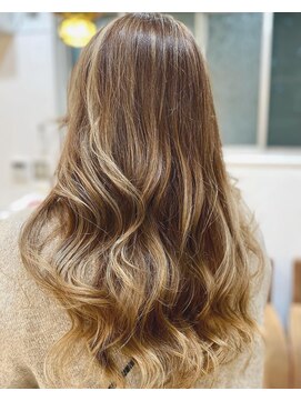 ライオン(Lion) ミルクティーバレイヤージュ