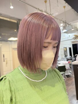 ヘアーアンドメイク ビス(HAIR&MAKE bis) 透明感抜群♪ピンクベージュカラー☆【多田　華歌】