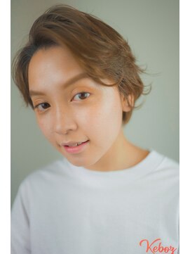 ホワイエ(Foyer) 大人ショート