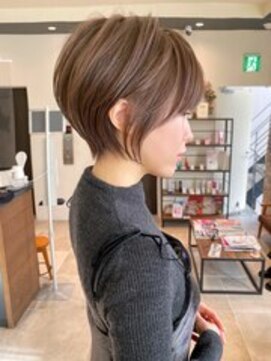 バンプ ギンザ(BUMP GINZA) ひし形/骨格補正ショート