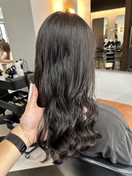 アフロディーテギンザ 神保町(APHRODITE GINZA) カール/セミディ/シアーカラー/姫カット［御茶ノ水/神保町］