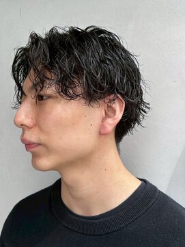 ソアー 新大阪(SOAR) スパイラルニュアンスパーマセンターパート【新大阪】