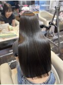 透明感暗めアッシュグレー