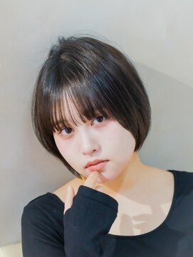 アリアバイエクラート 新宿南口店(ARiA by ECLART) takano style】丸みと前髪でつくる小顔ボブ