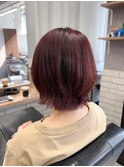レイヤーボブ×チェリーレッドで重たく見せないスタイルへ★