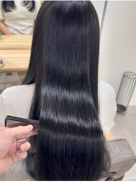 ユニ 江坂(Uni.) 髪質改善ストレート 縮毛矯正 酸性ストレート