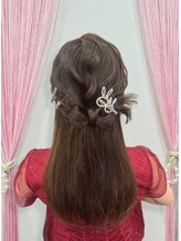 ベルグロー 北新地上通り店(BELLEGROW) 大人っぽい雰囲気!ストレートのカチモリ