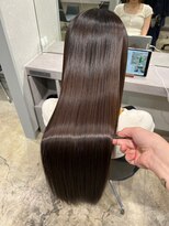 キュア 表参道(CURE)&nbsp;乾かすだけで柔らかくまとまる髪質改善縮毛矯正