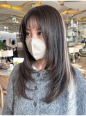 韓国風ロングレイヤー透明感ブリーチなしグレージュ