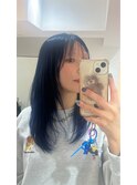 ブルーカラーとレイヤーカット★秋山