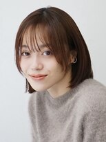 シルフィ(sylph) ナチュラルな髪色と伸ばしかけの方におすすめレイヤーボブ◎
