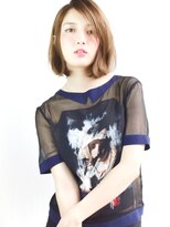 サイドパートのナチュラルボブ