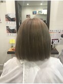 ミルキーベージュ