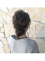 ヘアメイク ヴァロ(Hair Make VaLo)&nbsp;シニヨンアレンジ